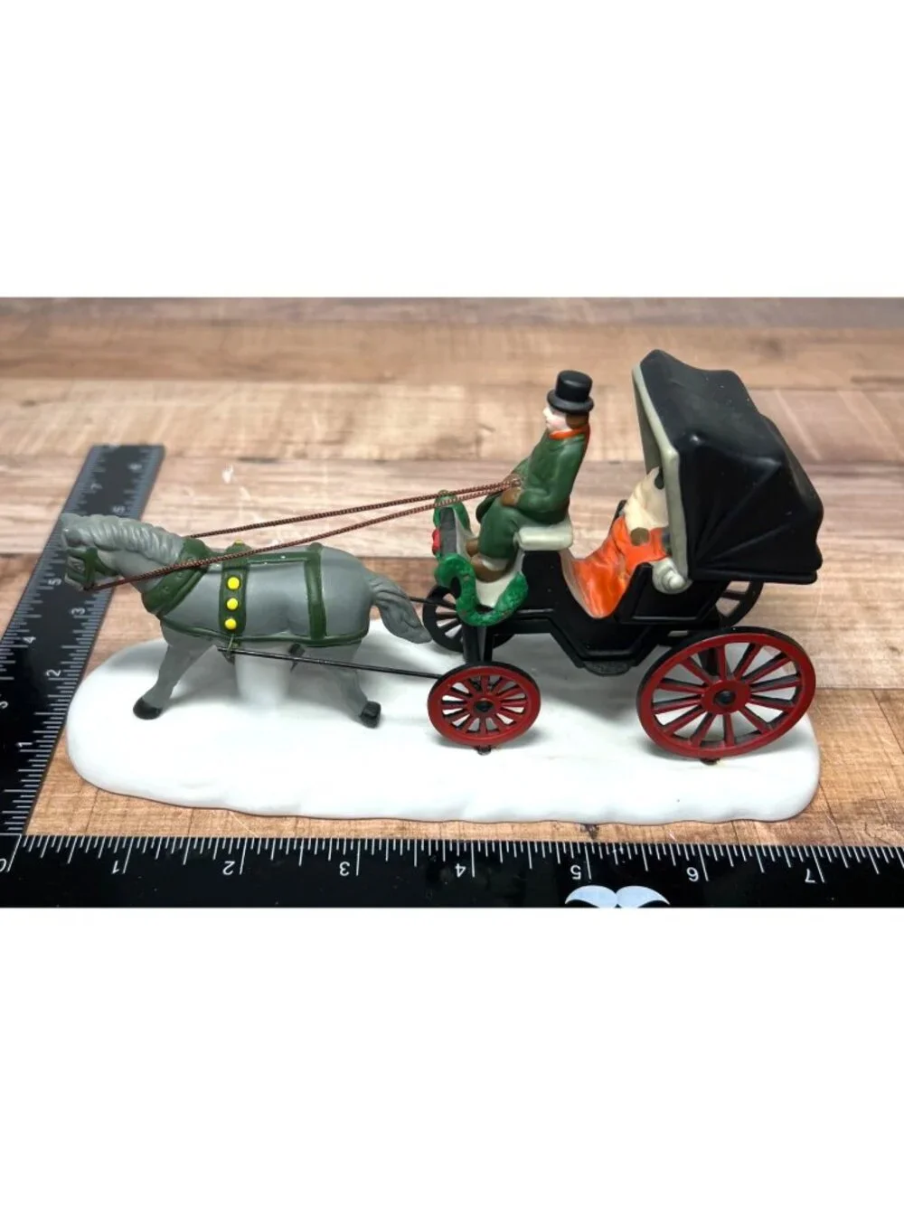 Dept 56 5979-0 Central Park Carriage Heritage Village